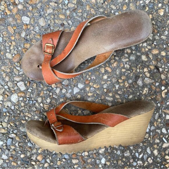 Vintage 1980’s USA made gum sole wedge thongs size 6 7 - Picture 3 of 5